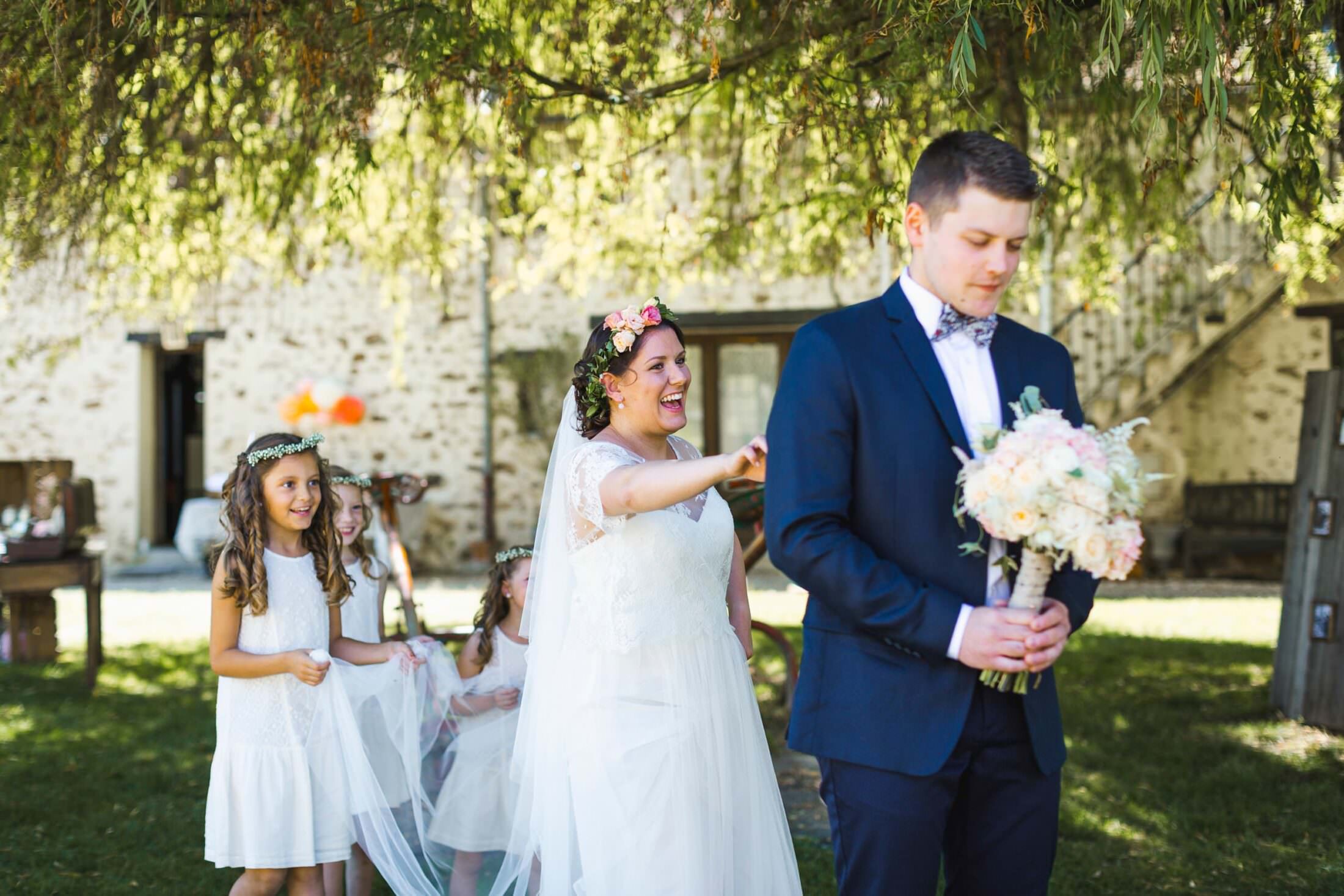Mariage cérémonie laïque extérieur à Maisons Maquets - Rozoy Bellevalle